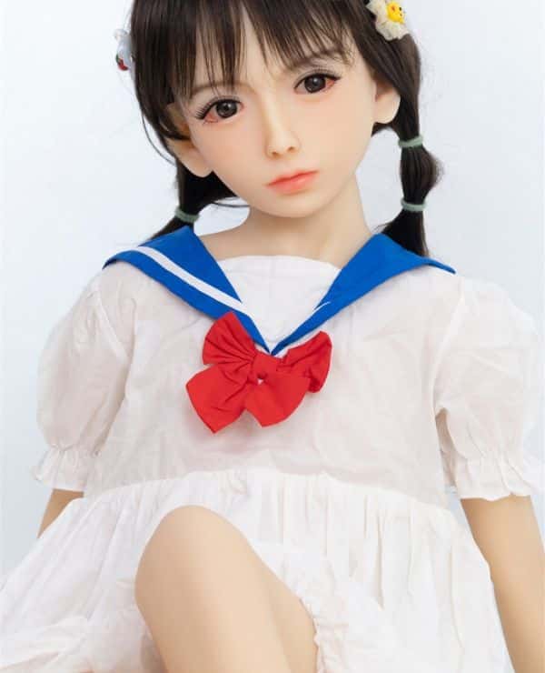 RealGirl 128cm Q1 Head TPE Love Doll Review: A cute sex doll with small breasts at a surprisingly low price