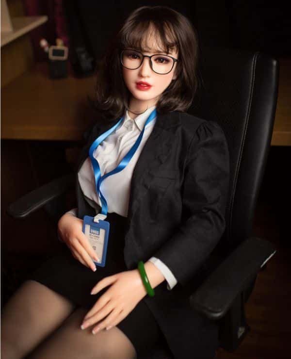 Detailed review of SinoDoll 162cm #33 Head Full Silicone Love Doll: The appeal of F cup and its evaluation as a luxury sex doll